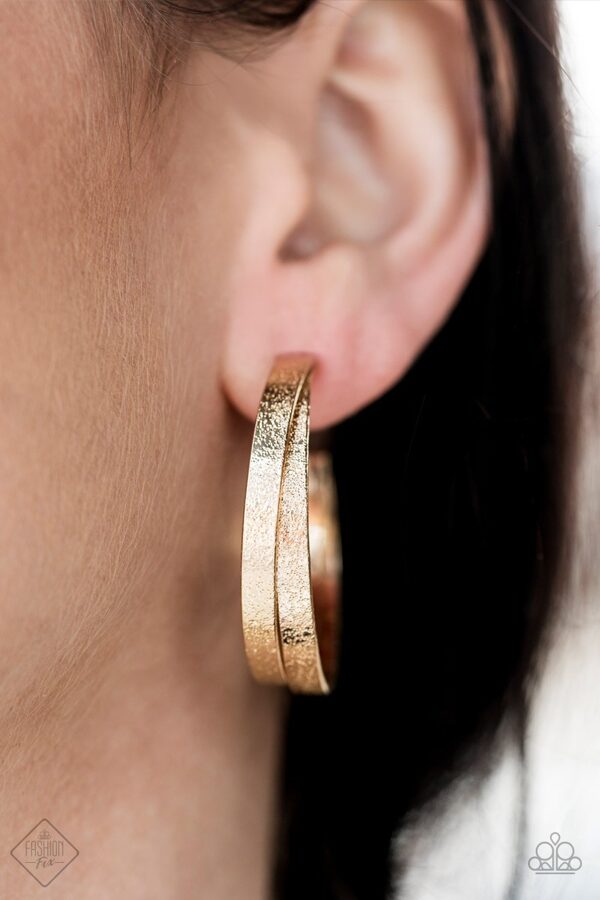High - Class Shine Earrings - Gold