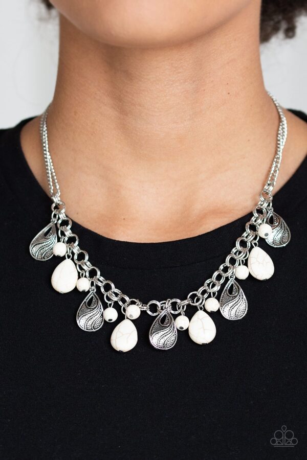Terra Tranquility Stone Necklace - White