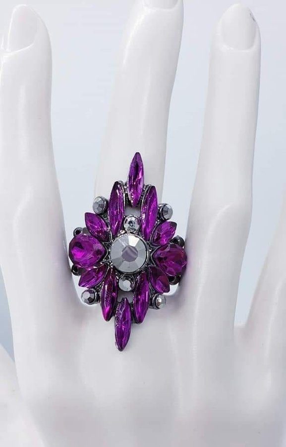 Stand Back Ring - Purple