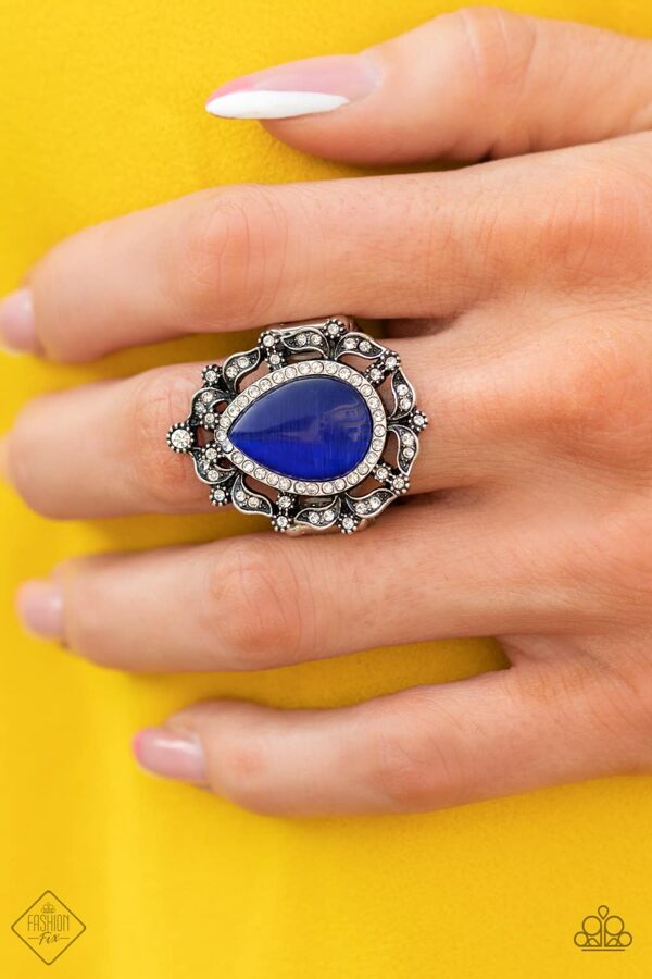 Indescently Icy Ring -Blue