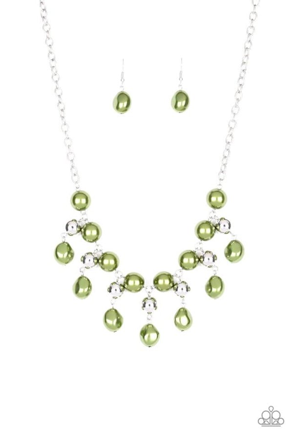 Necklace -   Green